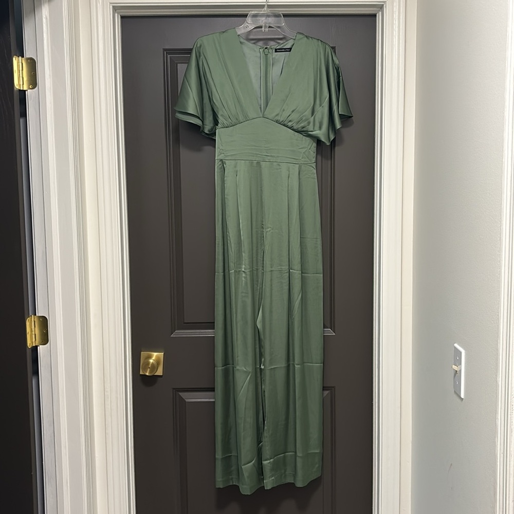 Abercrombie & Fitch Angel Sleeve Satin Jumpsuit XS NWT - Picture 6 of 12